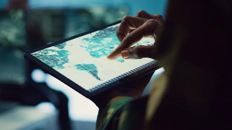 Integrating Real-Time Tracking into Logistics Systems